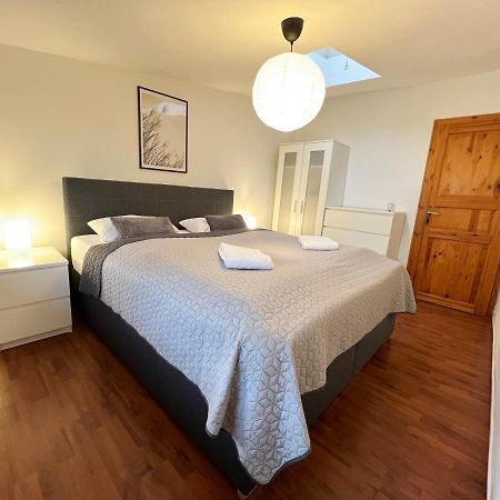 Apartament 85Qm - Zentrale Lage - Parkplatz Getynga Zewnętrze zdjęcie